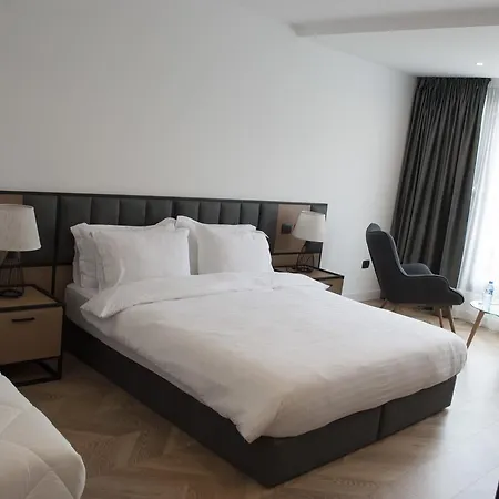 Prime Tirana